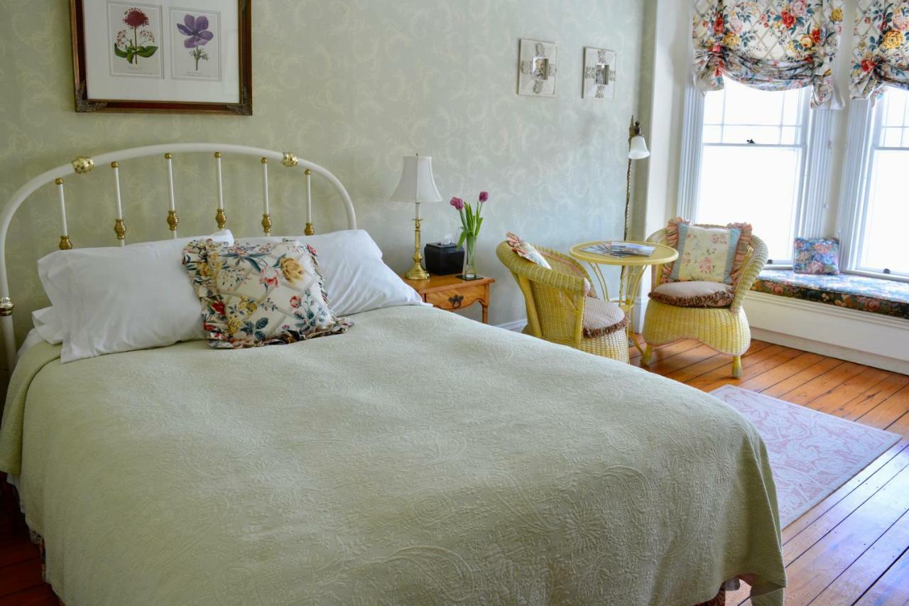 Bed and Breakfast Victorian By The Sea Лінколнвіль Екстер'єр фото